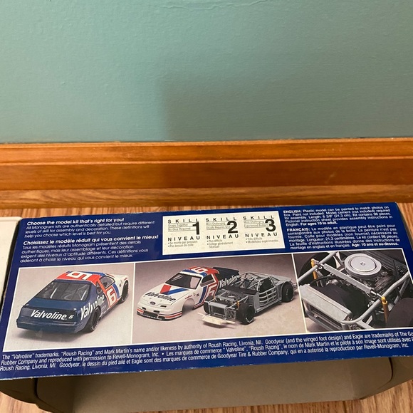 #6 Valvoline Thunderbird Model - Picture 2 of 5